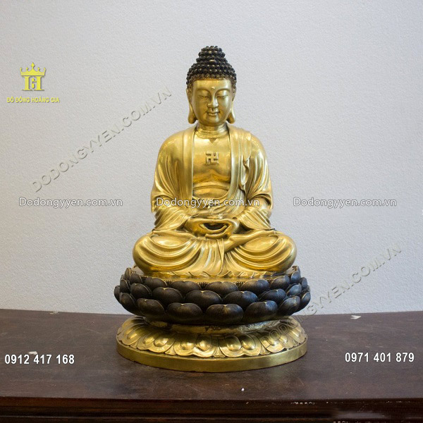 Pho tượng Phật A Di Đ&agrave; bằng đồng v&agrave;ng nguy&ecirc;n chất kết hợp l&agrave;m m&agrave;u